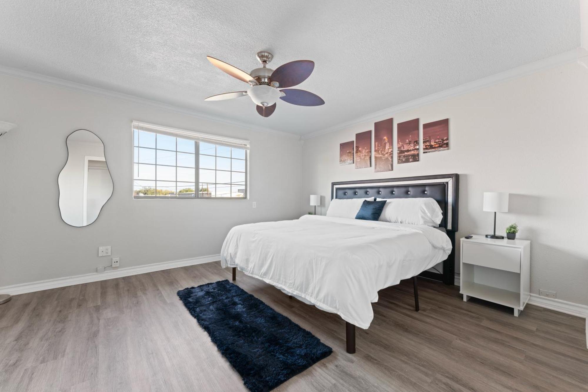4 Bedroom Family Oasis - 5 Mins To Seaworld - River Walk - Sleeps 12 - 2 King San Antonio